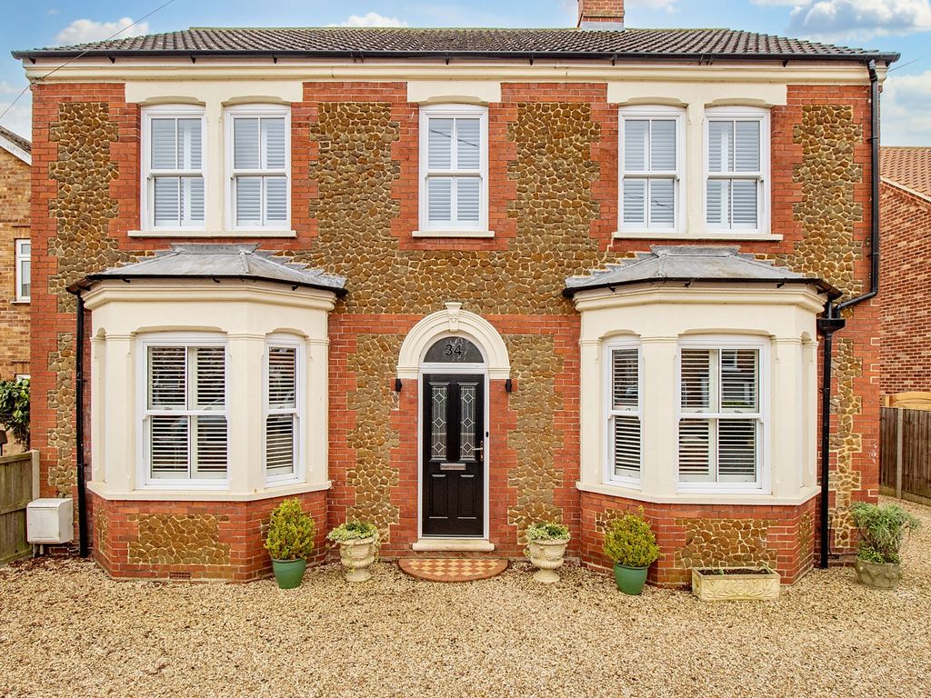 4 bed detached house for sale in Anchor Park, Station Road,