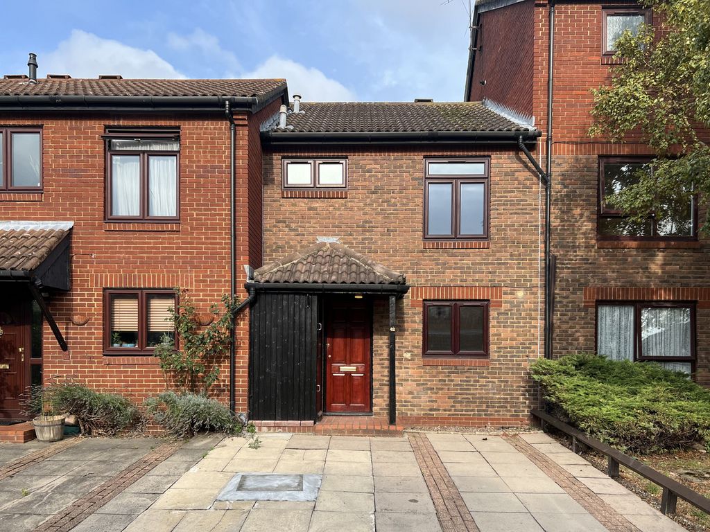3 bed terraced house for sale in Abbey Gardens, London W6 Zoopla