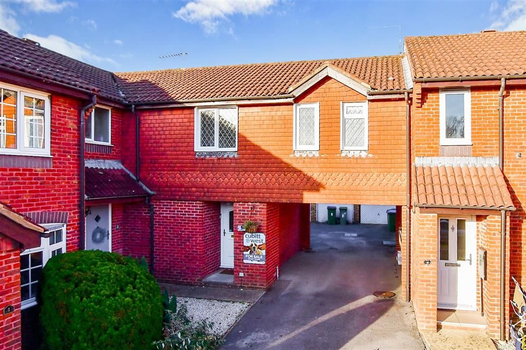 1 bed mews house for sale in Cedar Drive, Southwater, Horsham, West