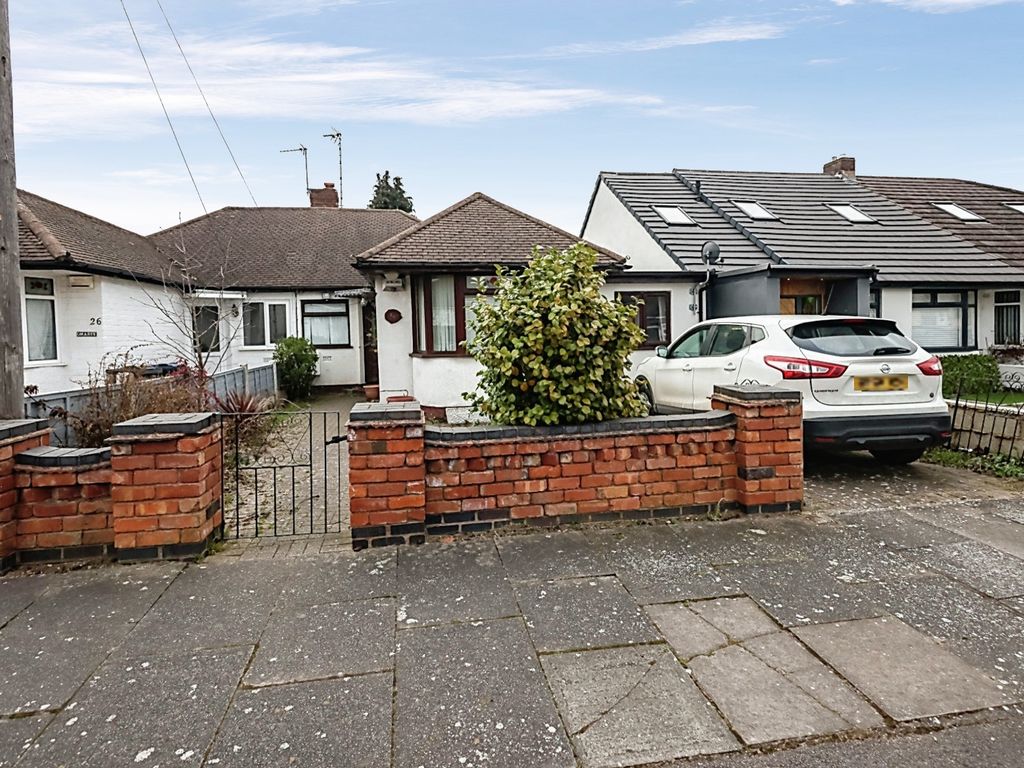 4 bed bungalow for sale in Flamborough Close, Birmingham, West Midlands