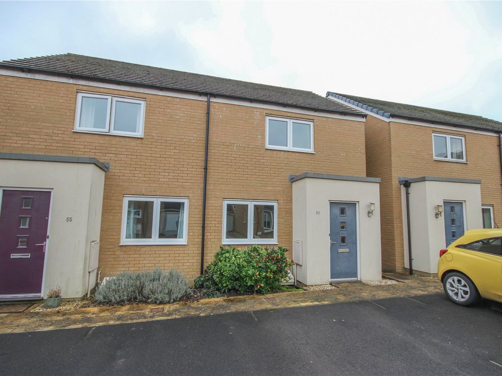 2 bed terraced house to rent in Skinners Croft, Charlton Hayes, Bristol