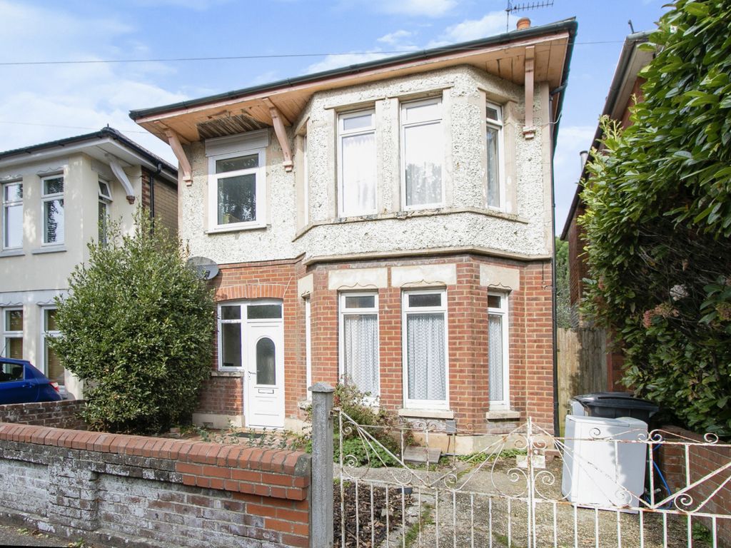 4 bed detached house for sale in Coronation Avenue, Bournemouth BH9 Zoopla