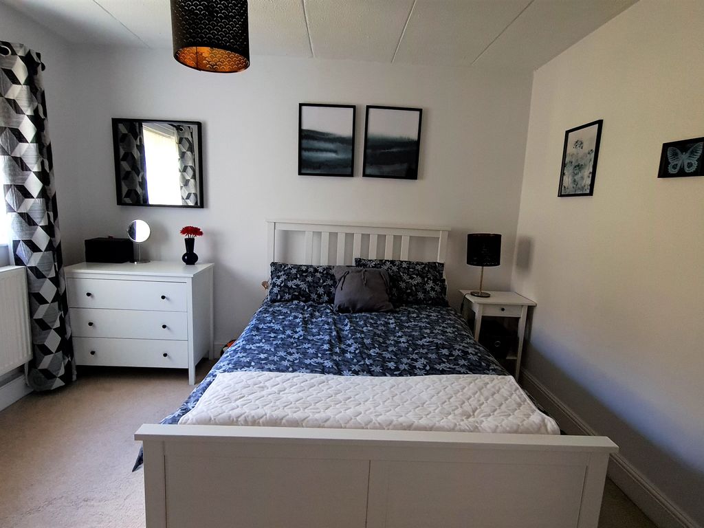 1 bed flat to rent in Cotswold Way, High HP13 Zoopla