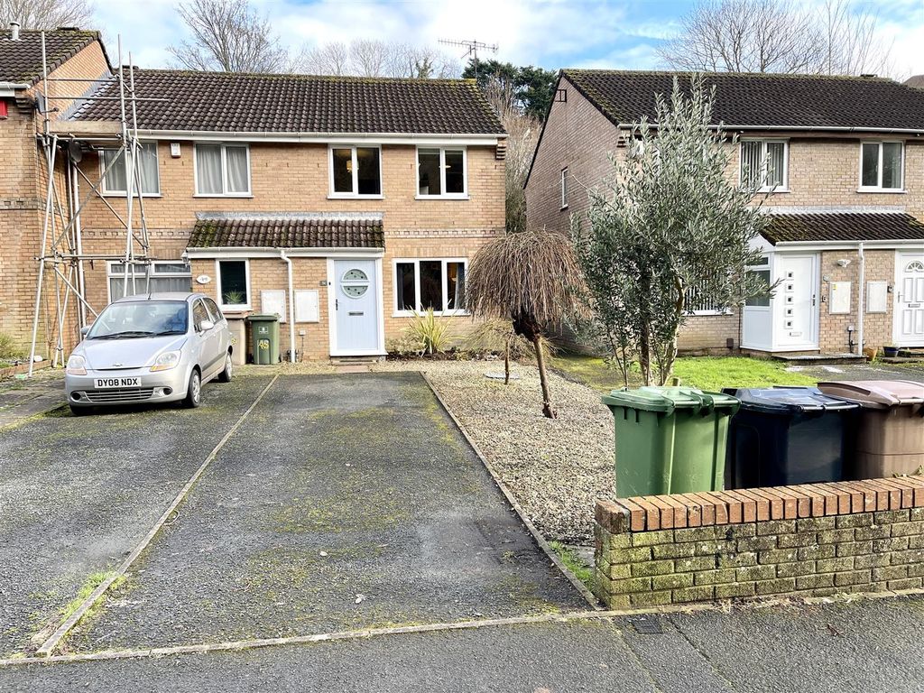 3 bed end terrace house for sale in Compton Vale, Plymouth PL3 Zoopla