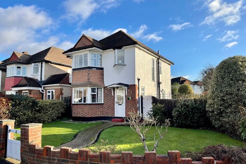 3 bed detached house for sale in Rectory Close, Long Ditton, Surbiton