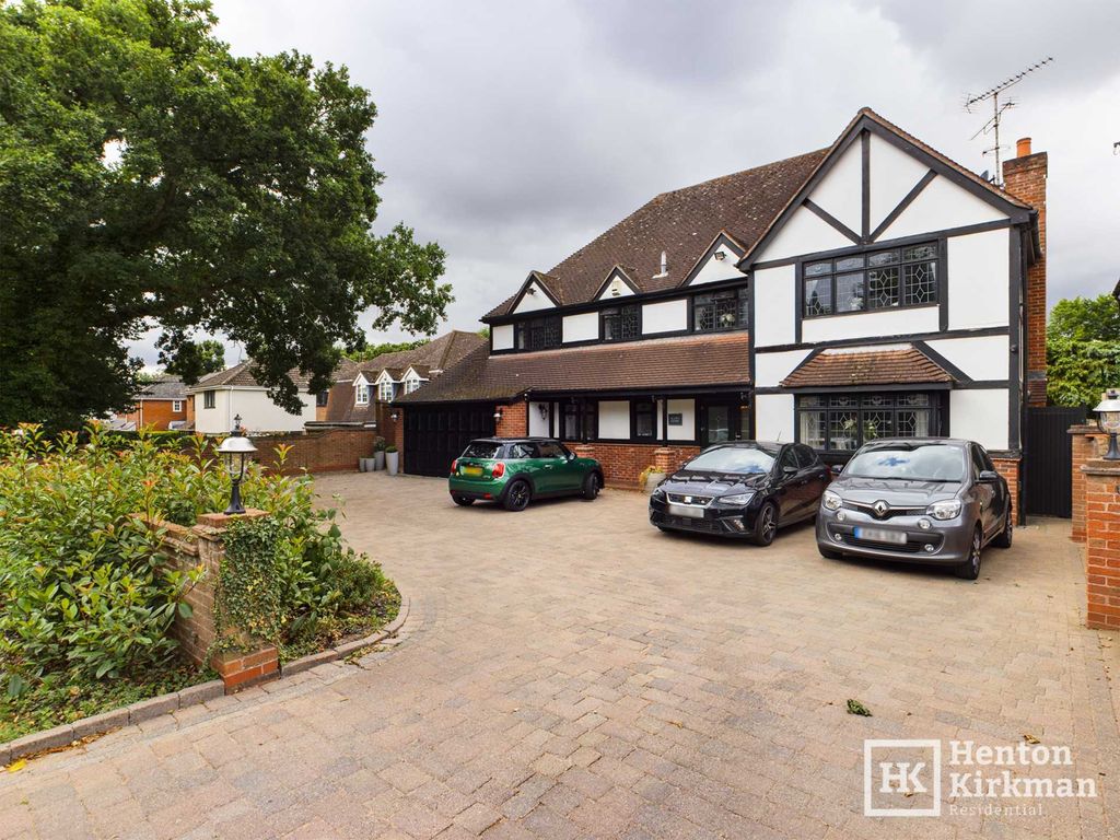6 bed detached house for sale in Potash Road, Billericay CM11 Zoopla