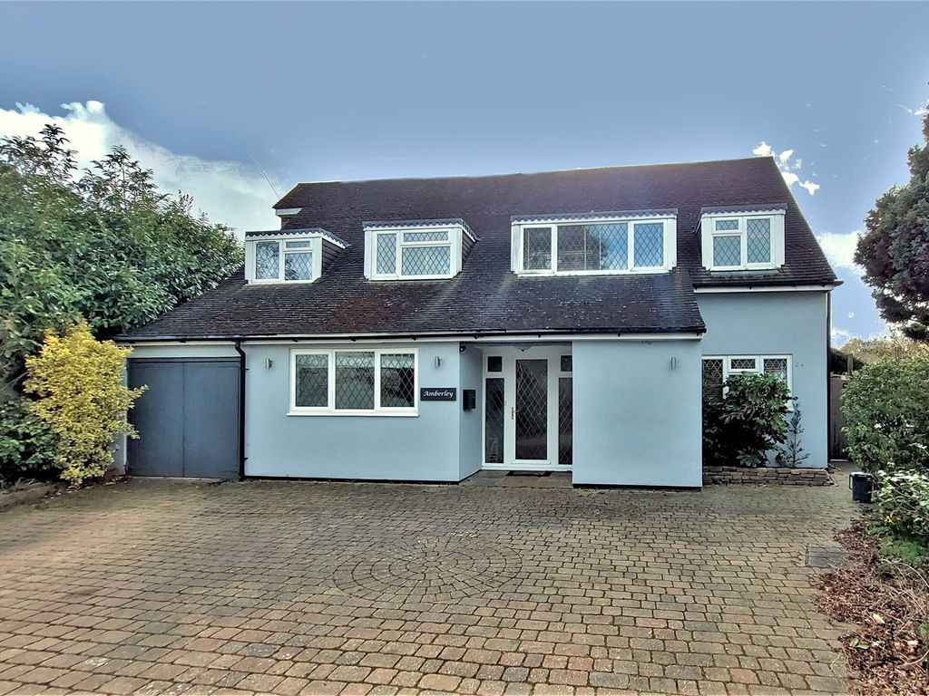 5 bed detached house for sale in Danes Close, Oxshott, Surrey KT22 Zoopla