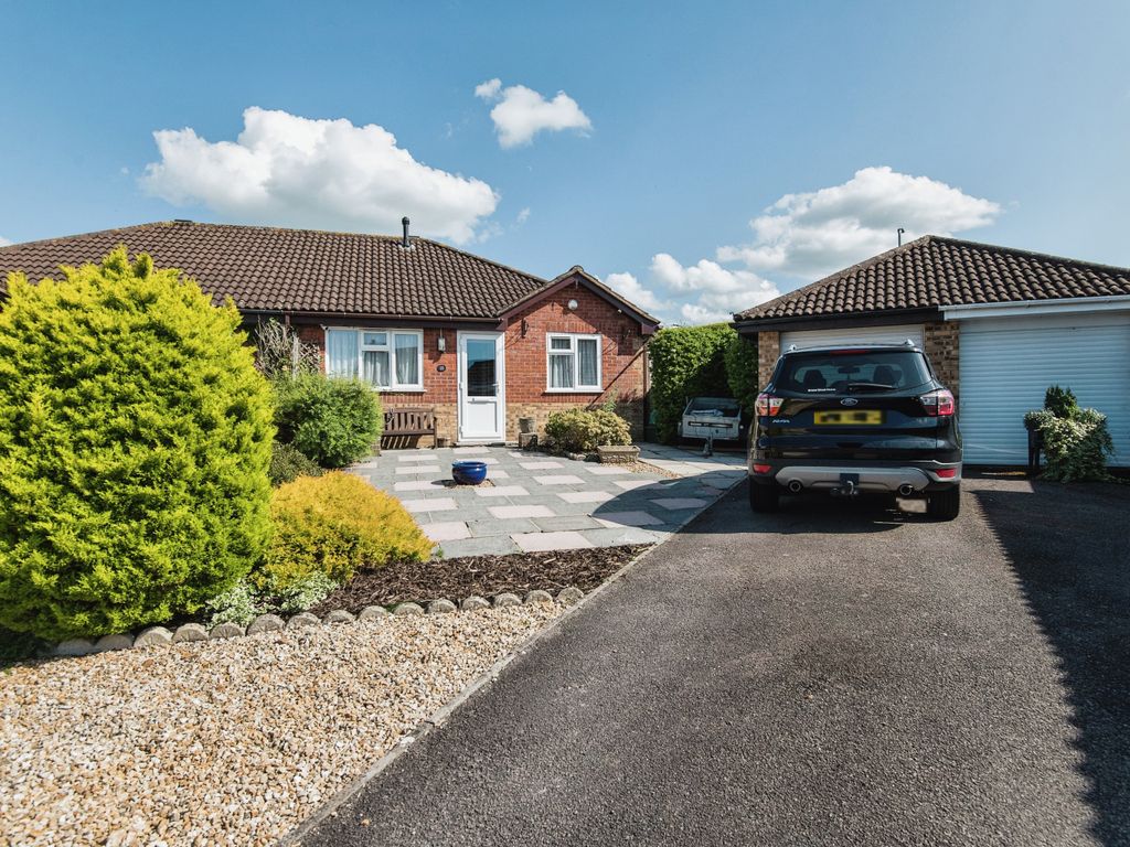 2 bed bungalow for sale in Rowan Close, Honiton EX14 Zoopla
