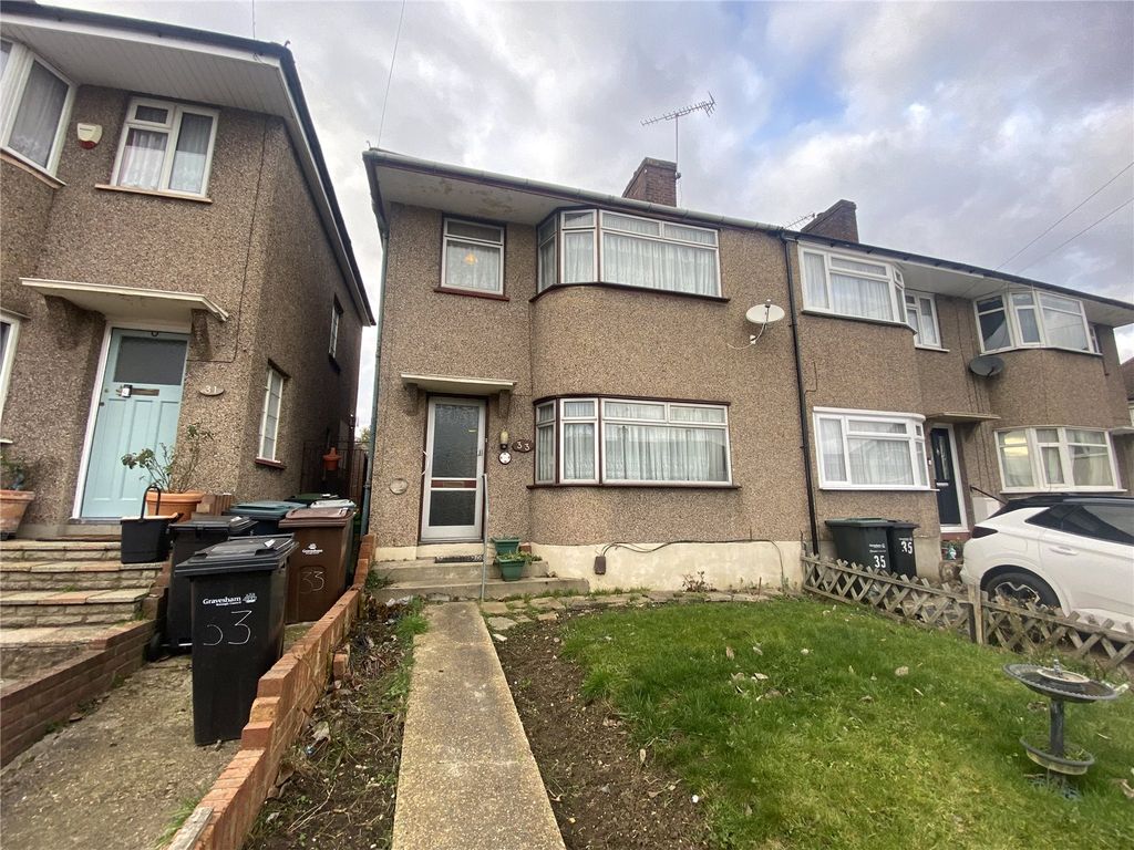 3 Bed End Terrace House For Sale In Denton Court Road Gravesend Kent