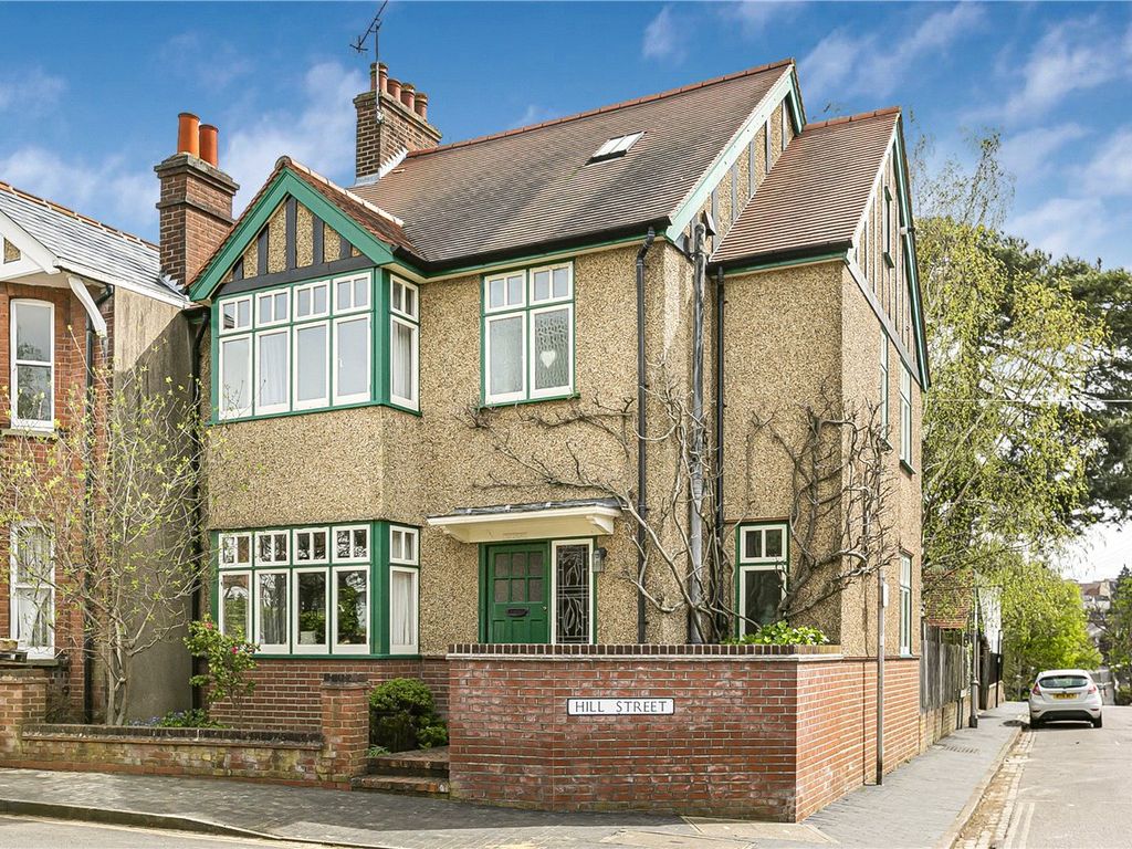 4 bed semidetached house for sale in Hill Street, St. Albans