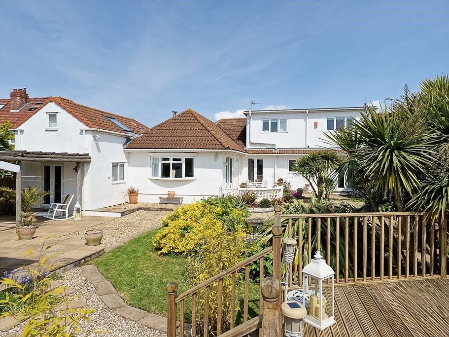 4 bed semidetached house for sale in Wolvershill Road, Banwell, Weston