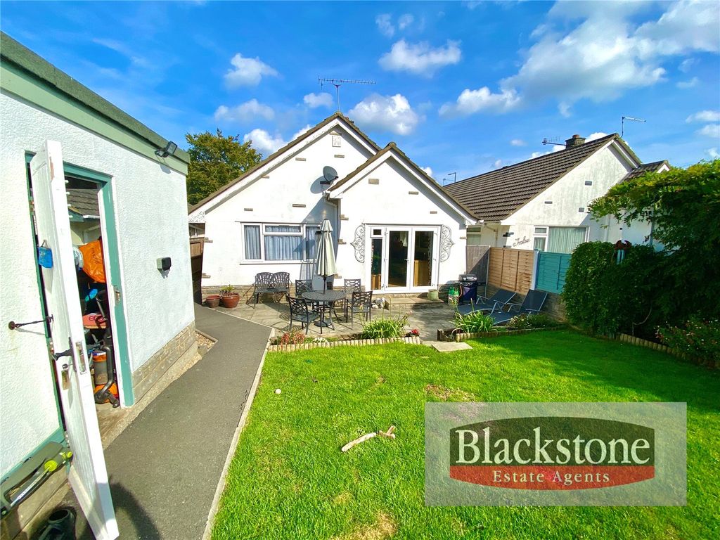 Linmead Drive, Bear Cross, Bournemouth, Dorset BH11  