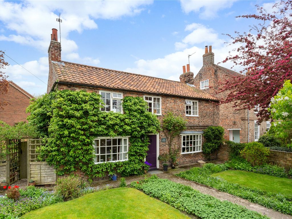 3 bed detached house for sale in The Village, Stockton On The Forest