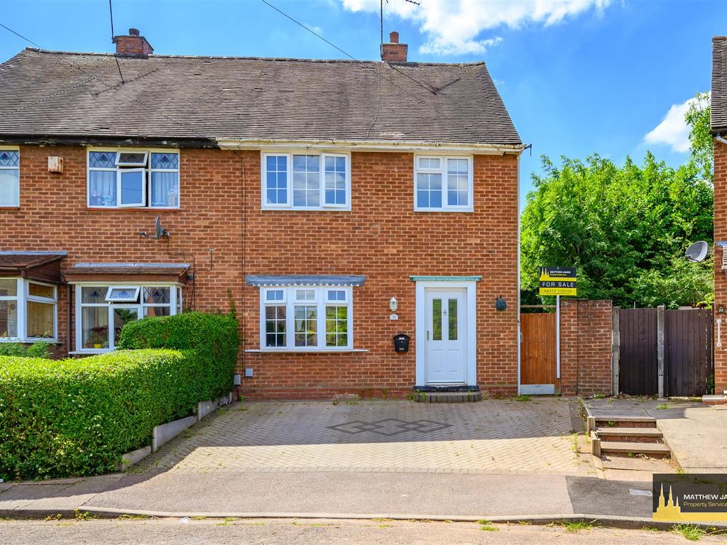 3 bed semidetached house for sale in Weavers Walk, Coventry CV6, £