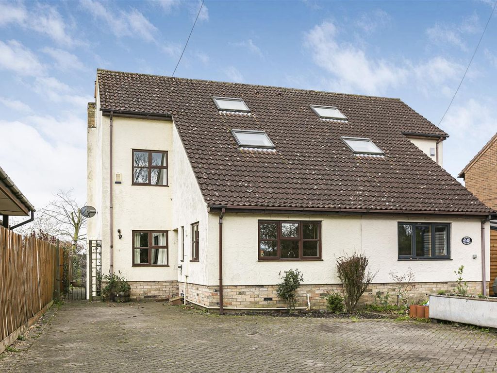 3 bed semidetached house for sale in Abbey Lane, Lode, Cambridge CB25