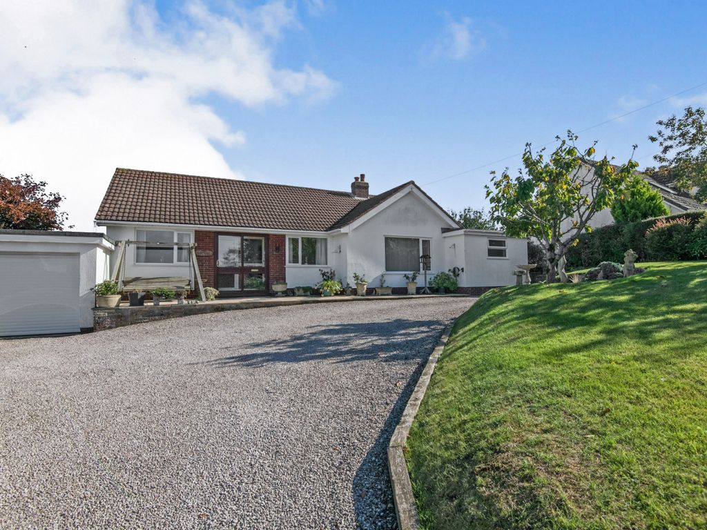 4 bed bungalow for sale in Newton St. Cyres, Exeter EX5 Zoopla