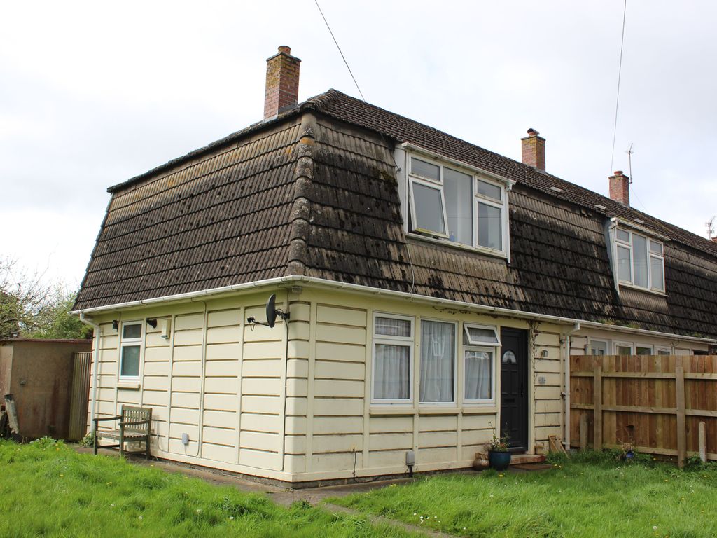 3 bed semidetached house for sale in Mandrake Road, Alphington, Exeter