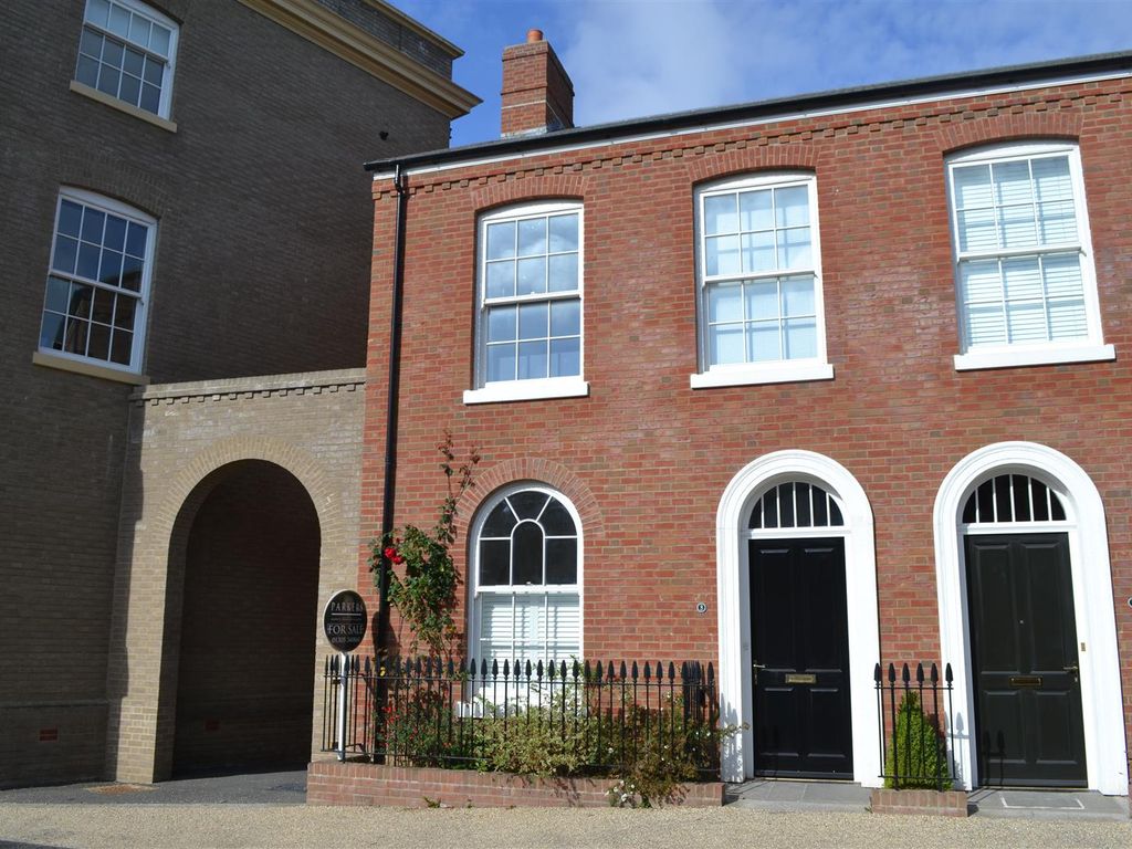 2 bed end terrace house for sale in Street, Poundbury