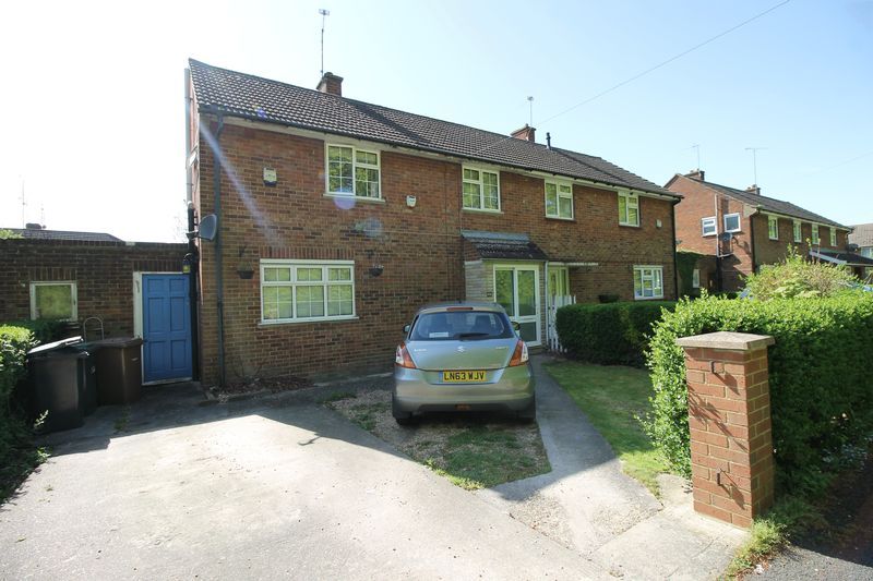 3 bed semidetached house to rent in Spinney Road, Luton LU3 Zoopla