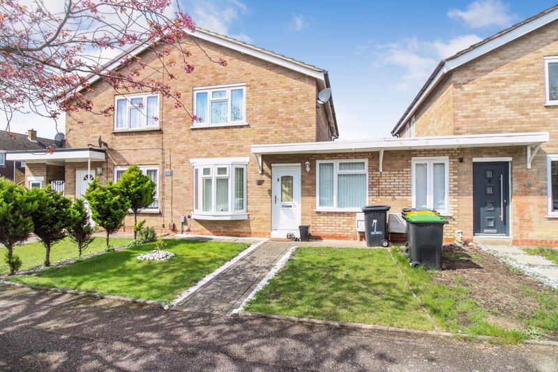 2 bed property for sale in Waveney Avenue, Bedford MK41 Zoopla