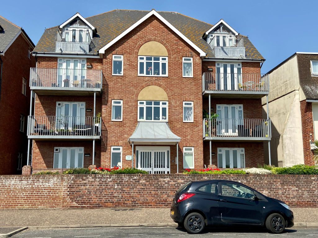 2 bed flat for sale in North Drive, Great Yarmouth NR30 Zoopla