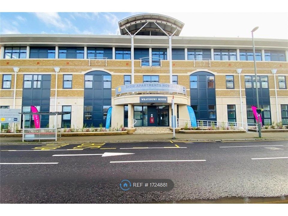 1 bed flat to rent in Wraysbury House, StainesUponThames TW18 Zoopla