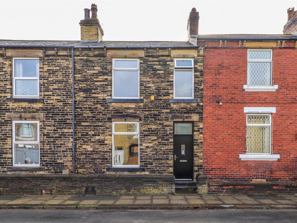 3 bed terraced house for sale in Wycliffe Street, Ossett WF5 Zoopla