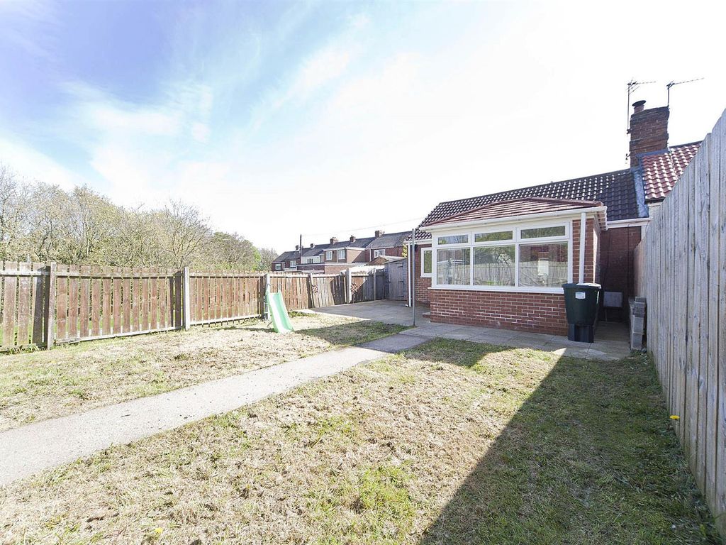 2 bed bungalow for sale in Fairport Terrace, Grants Houses, Horden SR8