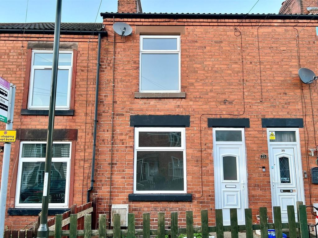 2 bed terraced house to rent in Charlesworth Street, Bolsover