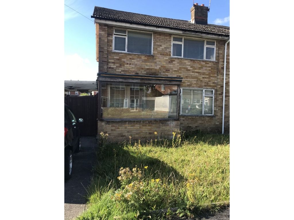 3 bed semidetached house for sale in Rivington Drive, Ormskirk L40