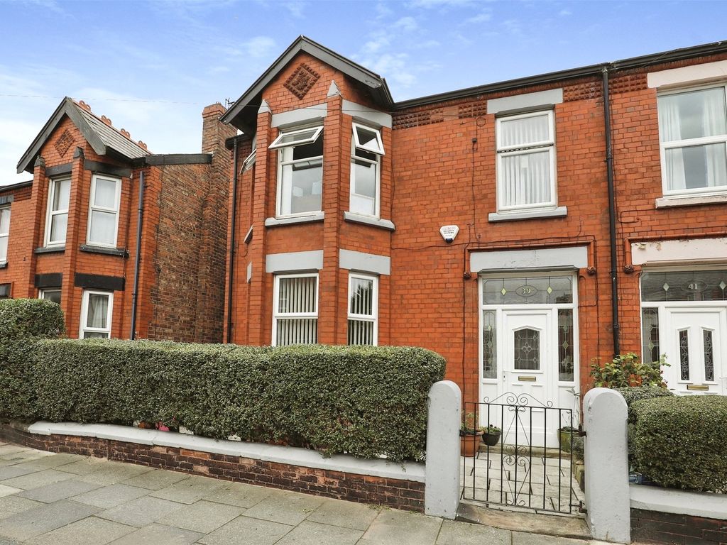 4 bed semidetached house for sale in Sandringham Road, Waterloo
