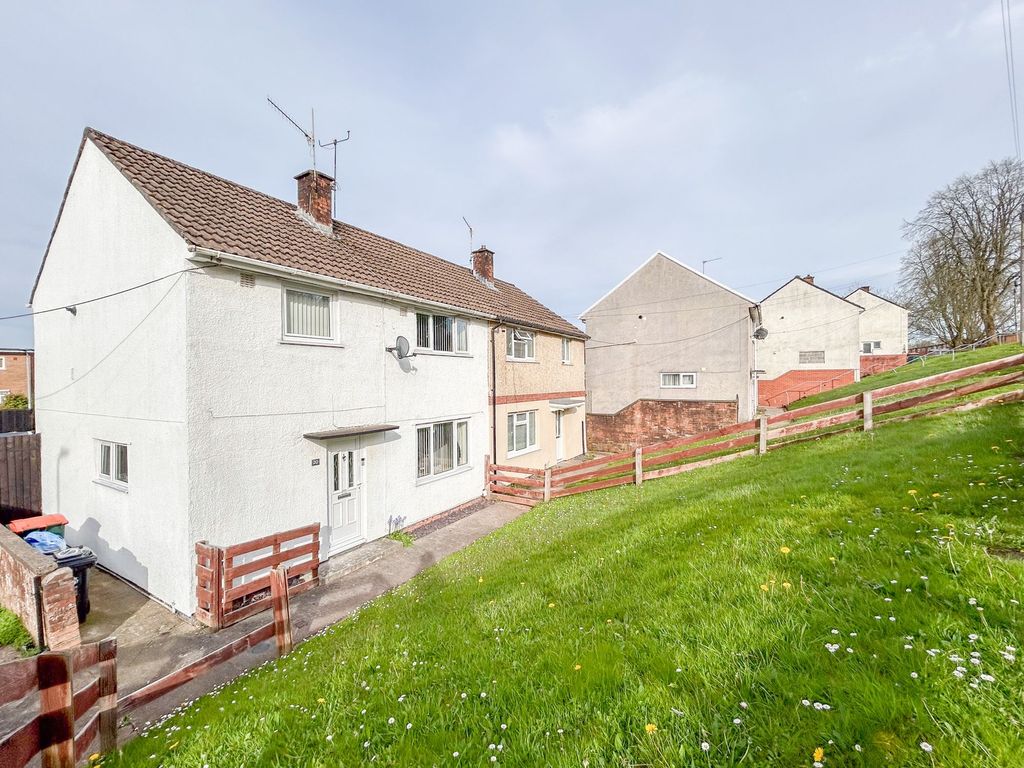 3 bed semidetached house for sale in Constable Drive, Newport NP19, £225,000 Zoopla