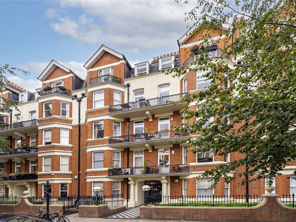 2 bed flat for sale in Wymering Mansions, Wymering Road, Maida Vale