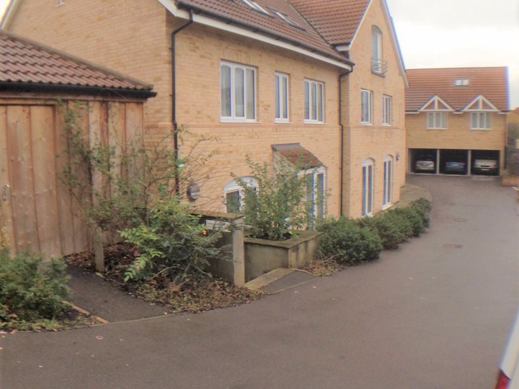 1 bed flat to rent in Eastwick Road, Taunton, Somerset TA2 Zoopla