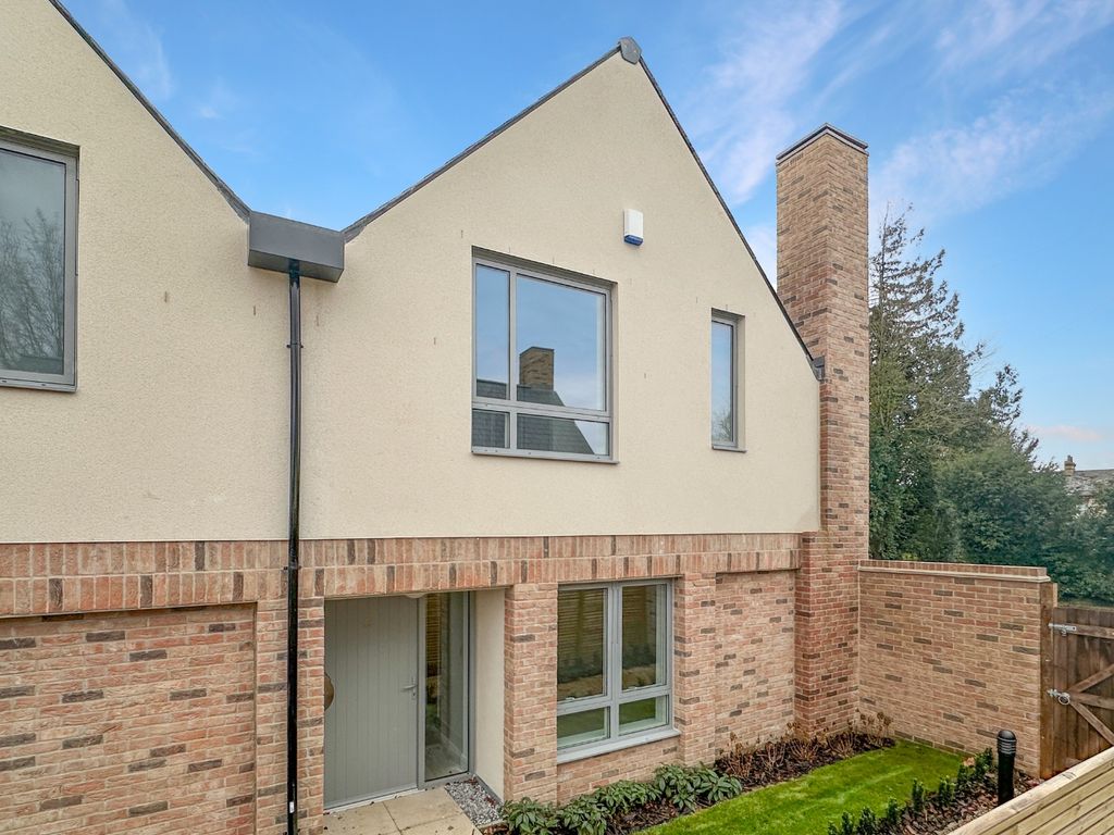 New home, 3 bed end terrace house for sale in Plot 1, High Street