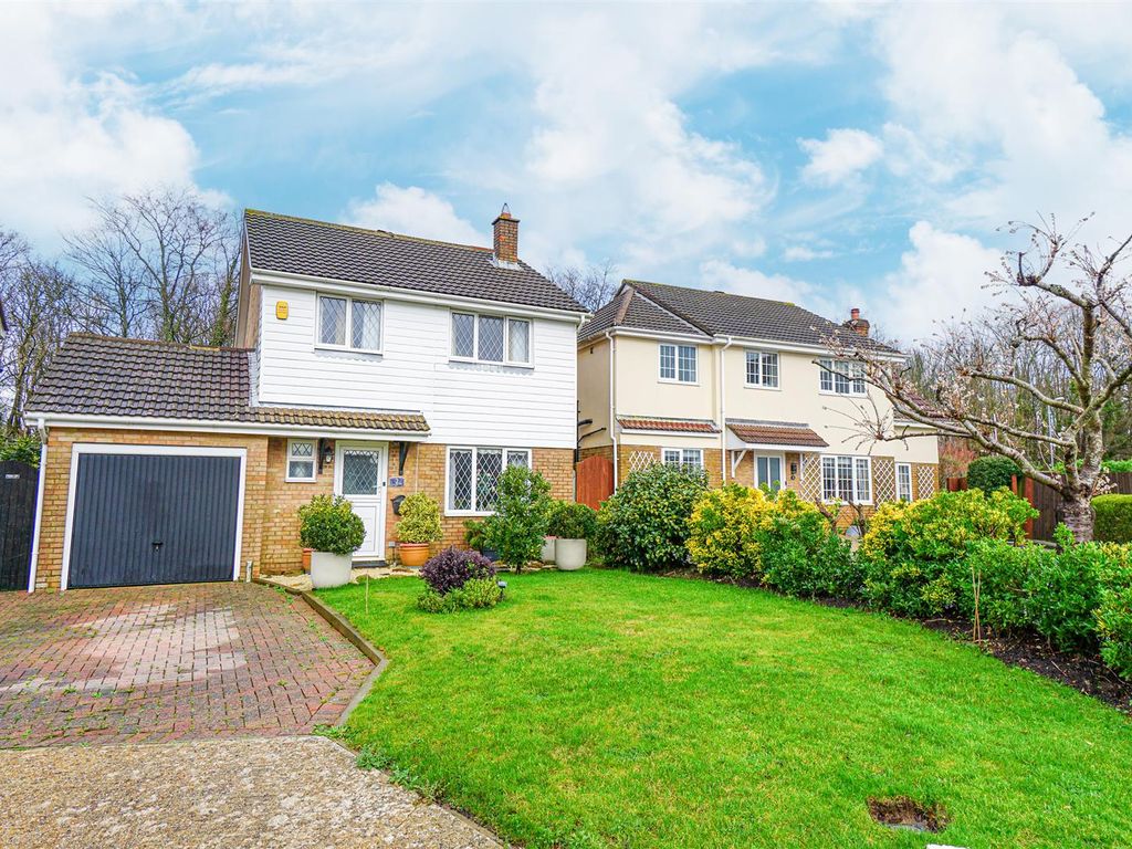 4 bed detached house for sale in Agincourt Close, St. LeonardsOnSea