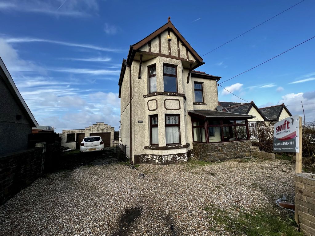 3 bed detached house for sale in Pontardulais Road, Tycroes, Ammanford