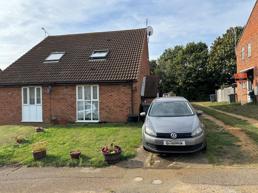 1 bed end terrace house for sale in Brightwell Close, Felixstowe IP11