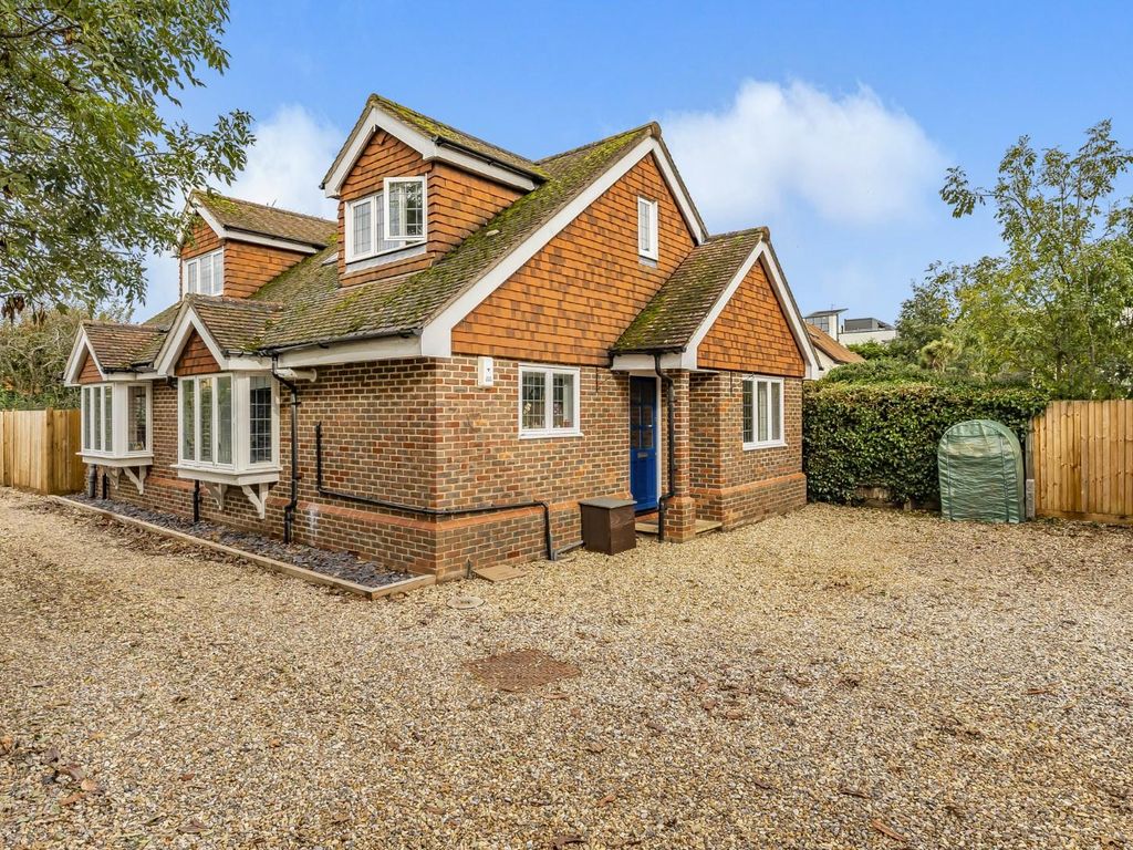 4 bed detached bungalow for sale in Orchard Gate, Orchard Avenue