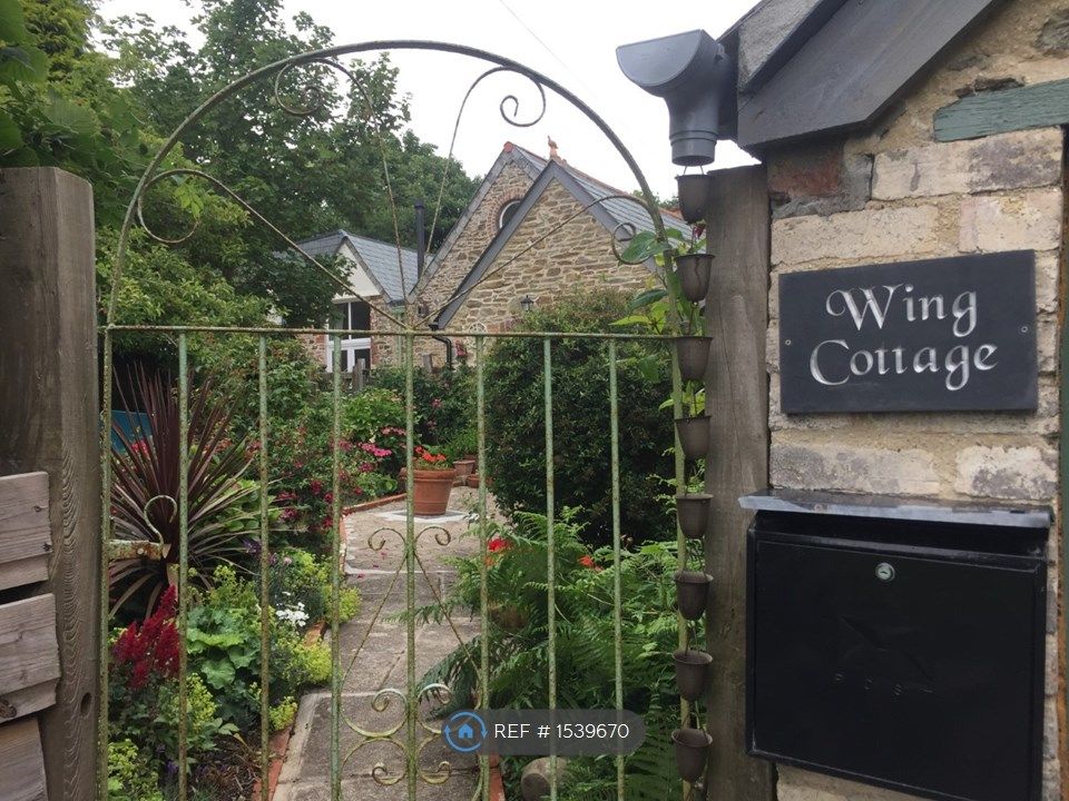 3 bed semidetached house to rent in Peregrine Hall, Lostwithiel PL22