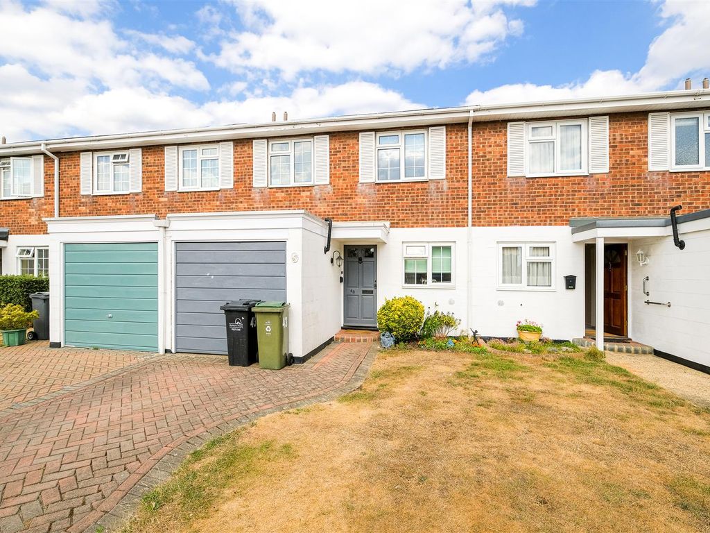 3 bed terraced house for sale in Richmond Road, London E4 Zoopla