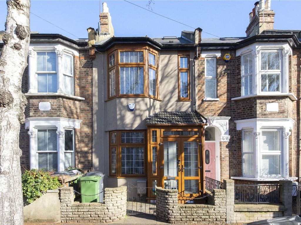 5 bed terraced house for sale in Lansdowne Road, Walthamstow, London