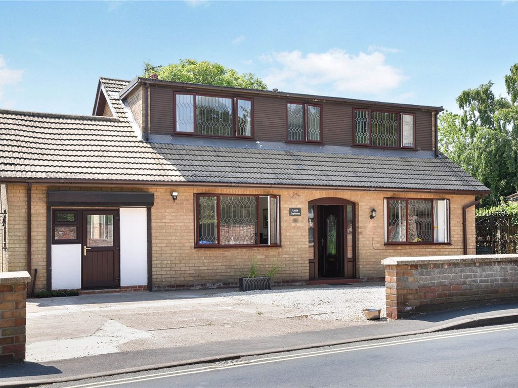 5 bed bungalow for sale in Hailgate, Howden, Goole DN14 Zoopla