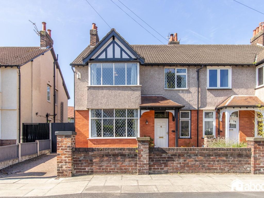 4 bed property for sale in Moor Drive, Crosby, Liverpool L23, £400,000