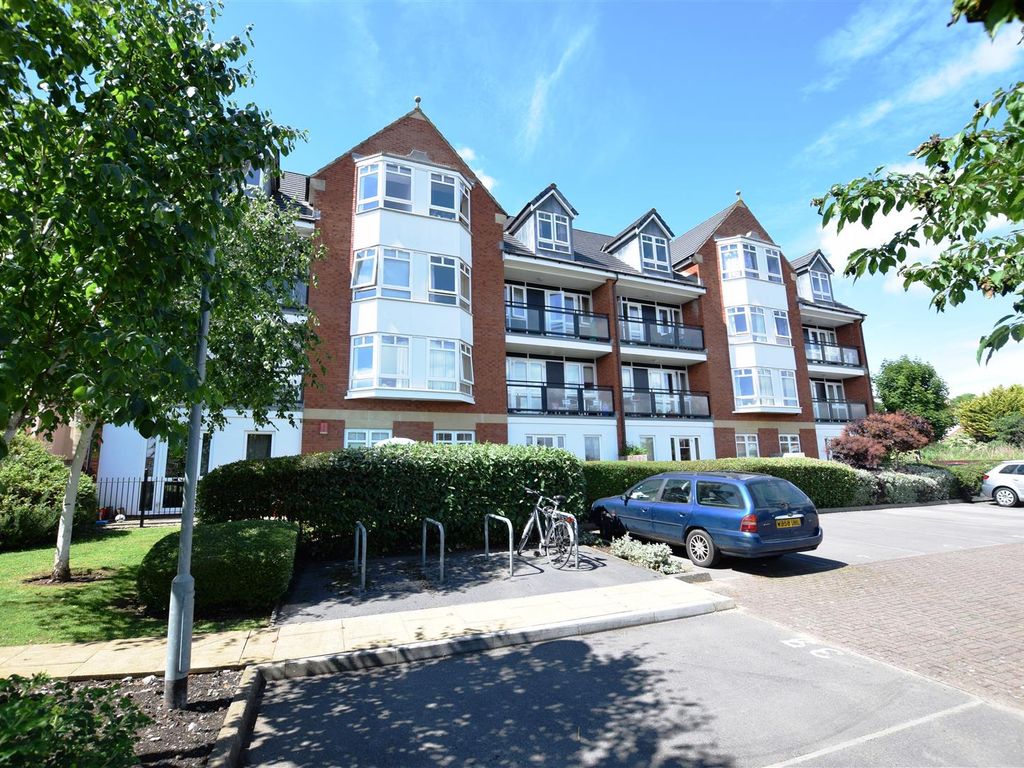 2 bed flat for sale in The Savoy, Station Road, Shirehampton BS11 Zoopla