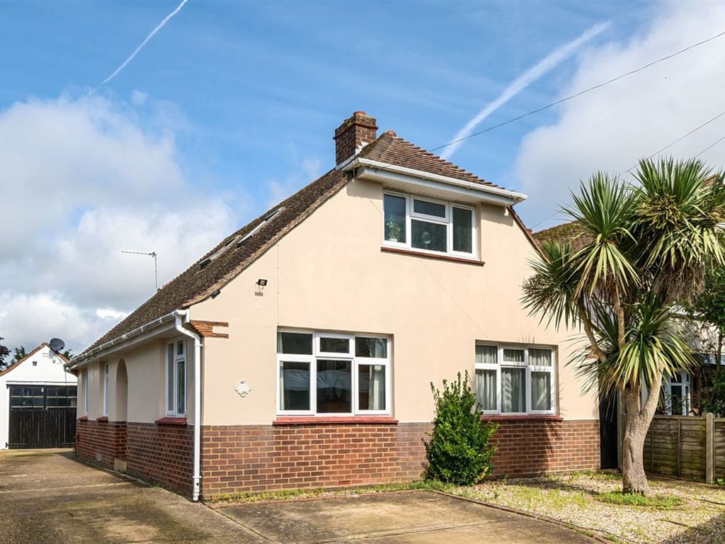 3 bed detached house for sale in Nyetimber Lane, Bognor Regis PO21, £