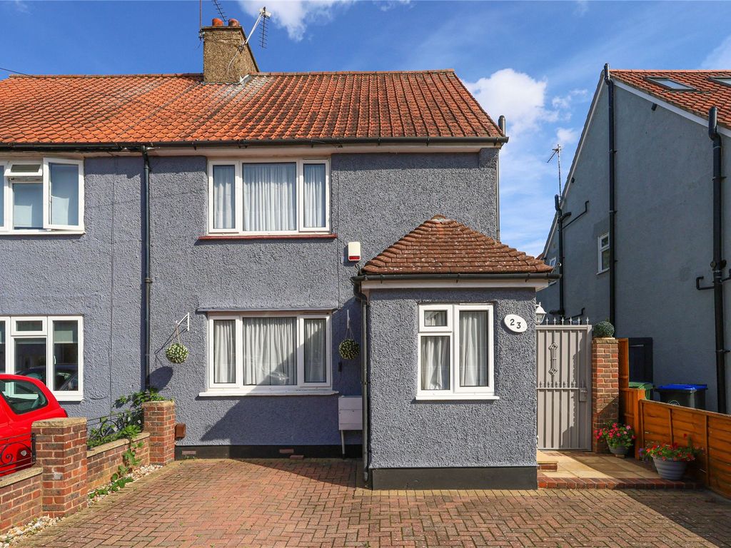 3 bed semidetached house for sale in Northfield Road, Cobham, Surrey
