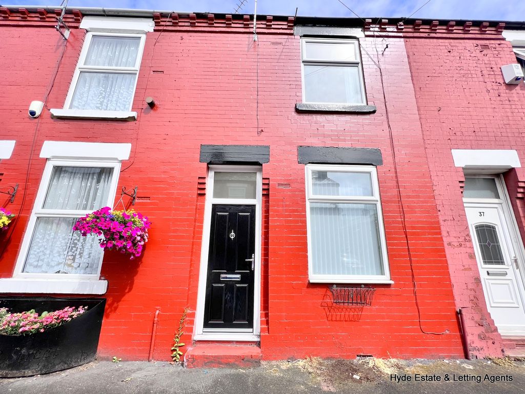 2 bed terraced house to rent in Goole Street, Openshaw, Manchester M11