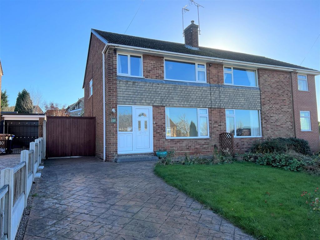 3 bed semidetached house for sale in Portreath Drive, Allestree, Derby
