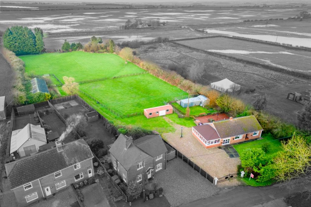3 bed detached bungalow for sale in West Fen Lane, Stickney, Boston
